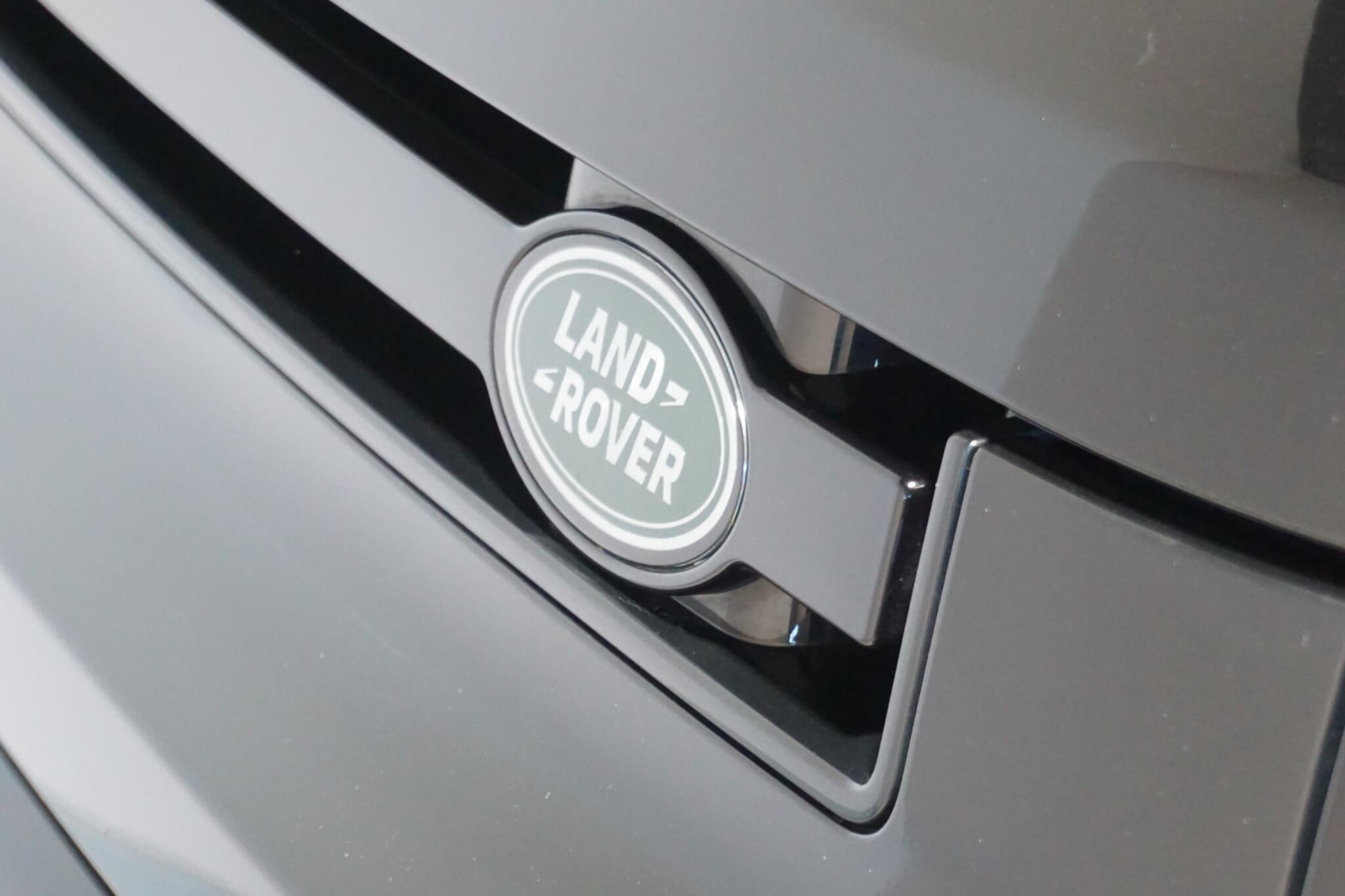 Land Rover Defender 110 2.0 P400e 15.4kWh X-Dynamic S SUV 5dr Petrol Plug-in Hybrid Auto 4WD Euro 6 (s/s) (404 ps)
